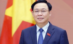 Chủ tịch Quốc hội Vương Đình Huệ chúc mừng Tết Cổ truyền của Campuchia và Lào