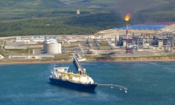Nhật Bản sẽ tiếp tục tham gia dự án dầu khí của Nga