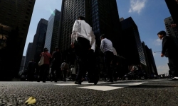 Nhật Bản: Tâm trạng kinh doanh tụt dốc khi đồng yên yếu gây áp lực lên các hộ gia đình