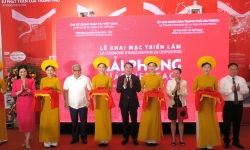 Du khách thưởng lãm 65 bộ ảnh về Thành phố Hải Phòng tại Hà Nội