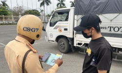 Nam Định: Thu hồi phù hiệu gần 130 xe kinh doanh vận tải vi phạm tốc độ