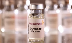AstraZeneca bắt đầu thu hồi vắc xin COVID-19 trên toàn thế giới
