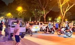 Công an khẳng định không có chuyện cướp ô tô giữa phố ở Hà Nội