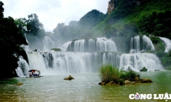 Thác Bản Giốc ở tỉnh Cao Bằng lọt danh sách 21 thác nước đẹp nhất thế giới