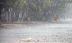 Dự báo thời tiết 10/6/2024: Đông Bắc Bộ cục bộ có mưa rất to và rải rác có dông