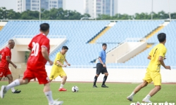 Sôi động trận giao hữu bóng đá giữa Hội Nhà báo Việt Nam - Tạp chí Cộng Sản