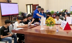Thanh niên Bắc Ninh hỗ trợ người dân thực hiện dịch vụ công trực tuyến