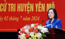 Phó Chủ tịch Quốc hội Nguyễn Thị Thanh tiếp xúc cử tri tại huyện Yên Mô, Ninh Bình