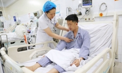 Quảng Ninh: Cứu sống nam thanh niên bị ngừng tim gần 1 giờ