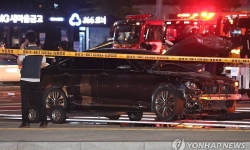 'Xe điên' lao vào người đi bộ ở Seoul, ít nhất 9 người thiệt mạng