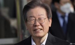 Kẻ tấn công lãnh đạo phe đối lập Hàn Quốc lĩnh án 15 năm tù
