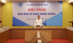 Tăng 100.000 người tham gia bảo hiểm xã hội trong tháng qua