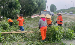 Hà Nội tiếp tục ra công điện khắc phục hậu quả sau bão