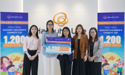 Hanwha Life Việt Nam tặng 1.200 phần quà Trung thu cho học sinh khó khăn