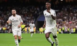 Vinicius lập siêu phẩm, Real Madrid áp sáp Barcelona trên BXH La Liga