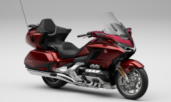 Siêu mô tô Honda Gold Wing 2024 giá hơn 1,2 tỷ đồng về Việt Nam