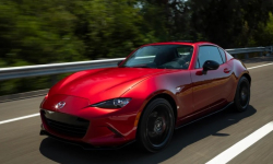 Mazda MX-5 Miata Grand Touring: Xe thể thao sang trọng và tiện nghi