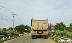 Phú Thiện (Gia Lai): Cầu sông Yun có nguy cơ bị đổ sập vì “quá tải”