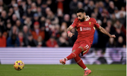 Salah rực sáng, Liverpool 'nhấn chìm' Man City tại sân Anfield