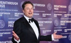 Elon Musk trở thành người đầu tiên có tài sản 400 tỷ USD