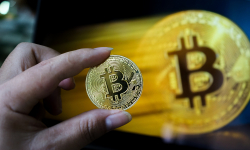 Bitcoin lập đỉnh mới trên 106.000 USD khi 1 công ty đầu tư Bitcoin được đưa vào Nasdaq 100