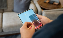 Samsung tinh giản Galaxy Z Fold 7 với bút S Pen mới