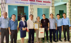 Hội Nhà báo Việt Nam bàn giao nhà tình nghĩa tại tỉnh Tiền Giang