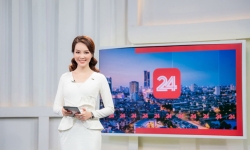Á hậu Thụy Vân chính thức quay trở lại dẫn bản tin của 'Chuyển động 24h'