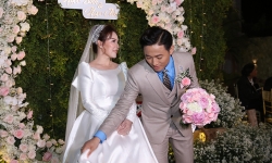 Quý Bình và bà xã doanh nhân hạnh phúc trong ngày cưới