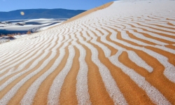 Lần thứ 4 tuyết xuất hiện ở sa mạc Sahara