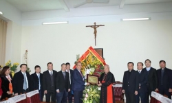 Phó Thủ tướng Trương Hòa Bình chúc mừng đồng bào Công giáo nhân dịp Giáng sinh