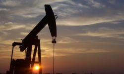 Chuyên gia dự báo giá dầu thé giới sẽ lên tới 90 USD mỗi thùng