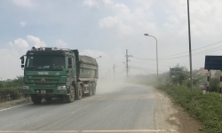Hà Nội: Giải pháp nào để dẹp nạn xe quá tải ở quận Bắc Từ Liêm?