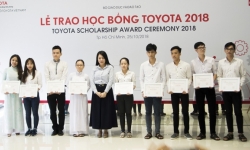 35 sinh viên xuất sắc của 4 trường ĐH khu vực miền Nam nhận học bổng Toyota Việt Nam 2018
