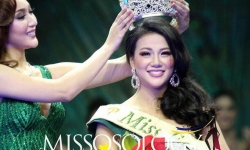 Nguyễn Phương Khánh đăng quang Hoa hậu Trái đất 2018