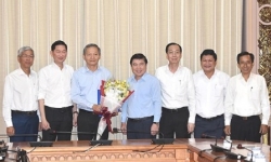 Chấp thuận cho PCT UBND TP.HCM Lê Văn Khoa nghỉ việc