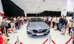 Xe VinFast tiếp tục ra mắt tại Cần Thơ, Nha Trang, Đà Nẵng và Hà Tĩnh