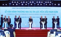 Thủ tướng Nguyễn Xuân Phúc dự lễ Vận hành thương mại Liên hợp Lọc hóa dầu Nghi Sơn.

