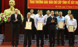 Nhà báo Nguyễn Khắc Hiển đạt giải Búa liềm vàng tỉnh Hà Tĩnh
