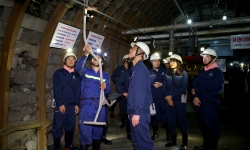 Than Nam Mẫu: Thêm một công trình cải thiện điều kiện làm việc cho thợ mỏ