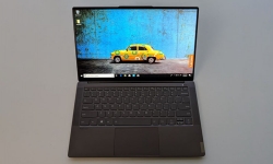 Lenovo Yoga S940-laptop hỗ trợ tính năng AI ra mắt
