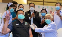 Thái Lan bắt đầu kế hoạch tiêm phòng vắc xin COVID-19