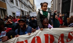 Hàng nghìn người biểu tình ở Bồ Đào Nha vì chi phí sinh hoạt tăng cao