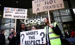 Nhân viên Google biểu tình ở London vì mất việc làm
