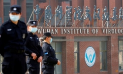 Trung Quốc kêu gọi WHO 'công bằng' khi truy tìm nguồn gốc COVID-19