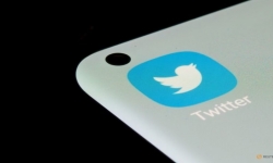 Twitter bỏ gắn nhãn 'do chính phủ tài trợ' đối với các cơ quan truyền thông