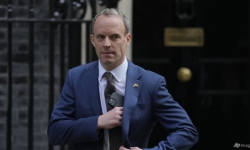 Phó Thủ tướng Anh từ chức sau bê bối bắt nạt