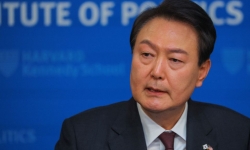 Tổng thống Hàn Quốc nói không loại trừ việc viện trợ vũ khí cho Ukraine