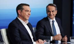Cử tri Hy Lạp đi bỏ phiếu bầu chính phủ mới
