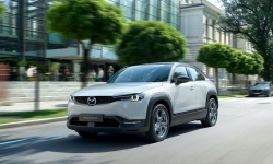 Mazda bắt đầu sản xuất mẫu xe crossover chạy điện đầu tiên